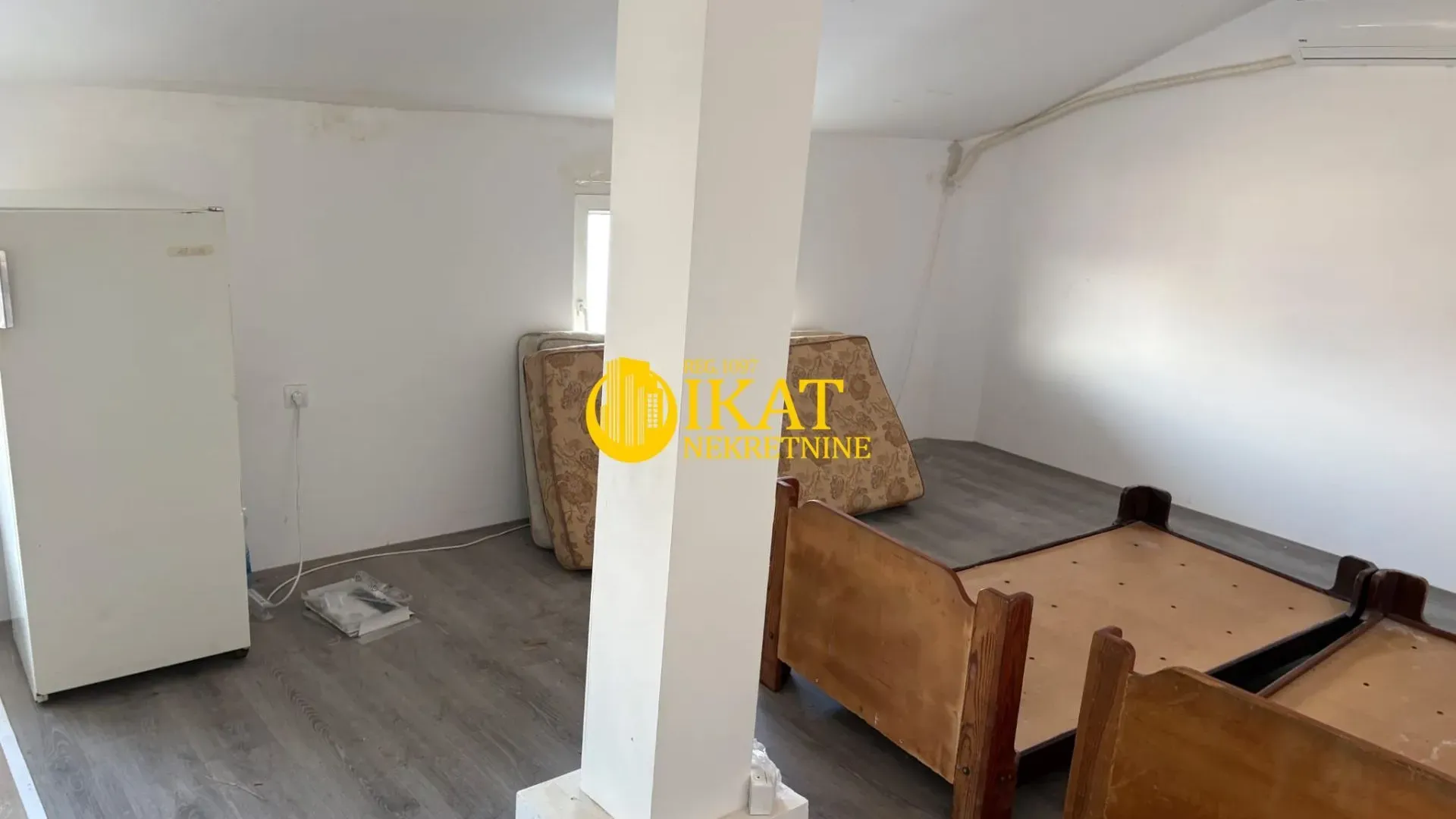Rent, office space, 450m², Krnjaca, Palilula Sve Podlokacije