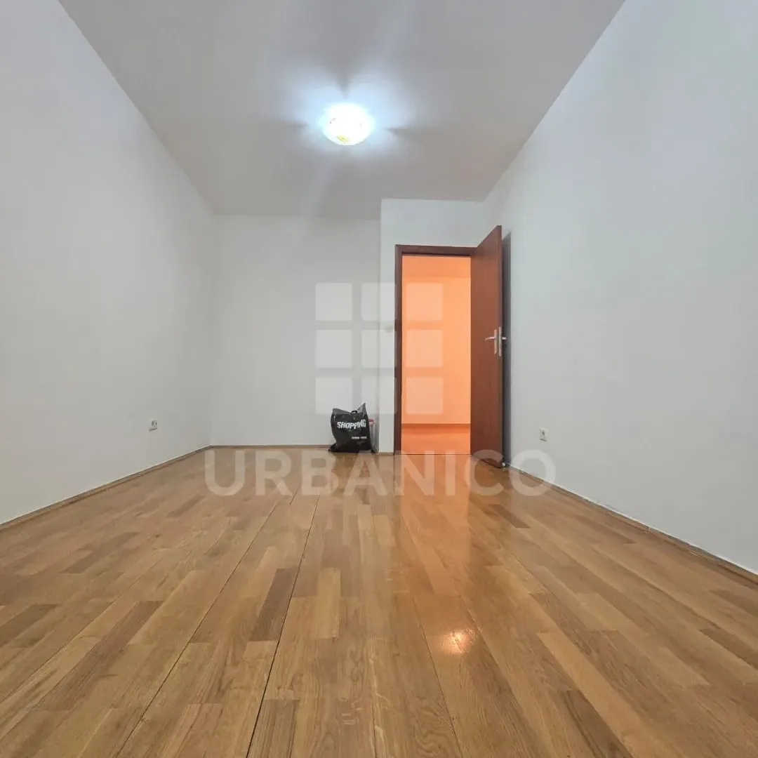 Prodaja, jednosoban stan, 45m², Stari Aerodrom, Podgorica
