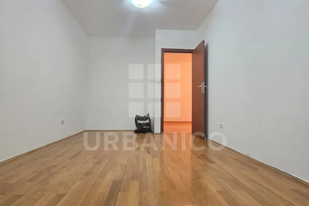 Prodaja, jednosoban stan, 45m², Stari Aerodrom, Podgorica