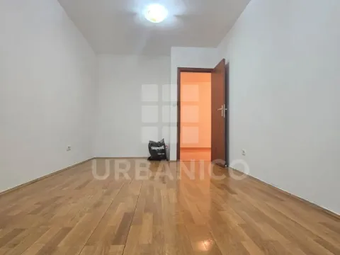 Stan in Stari Aerodrom