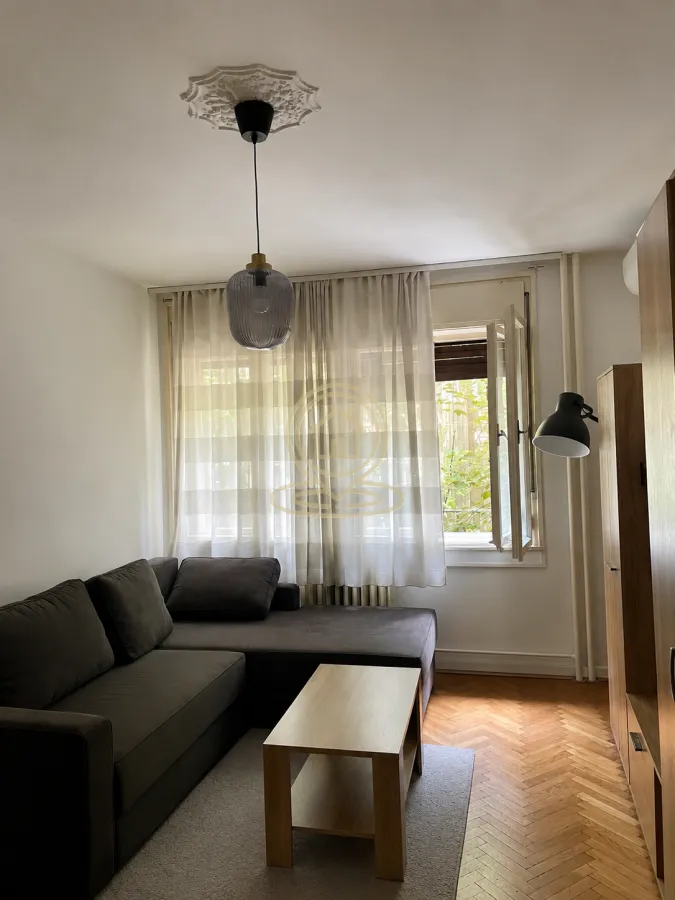 Rent, two bedroom apartment, 56m², Stari Grad, Beograd