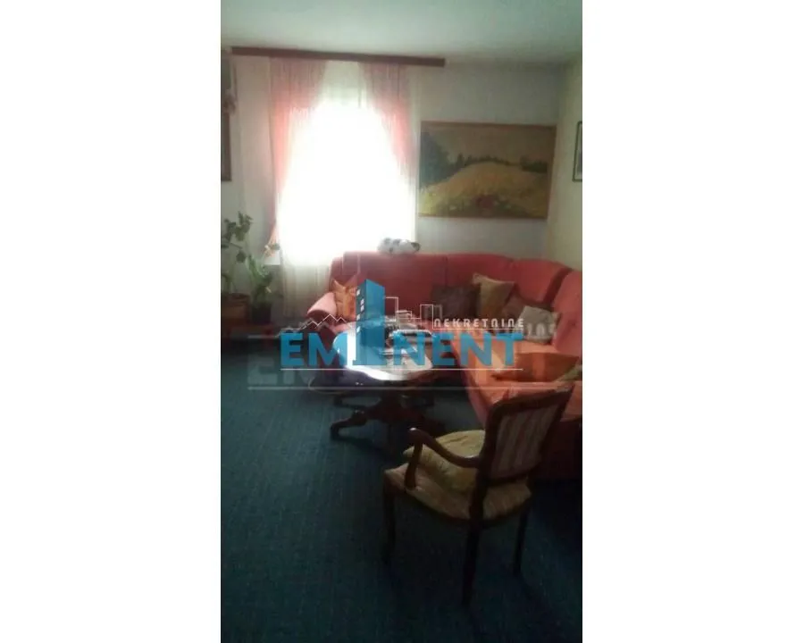 Prodaja, kuća, 250m², Stojnik, Arandjelovac