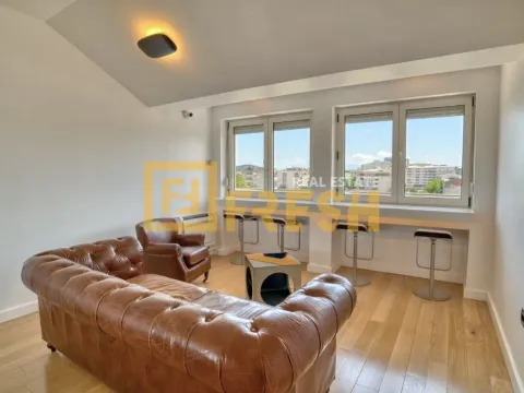 Izdavanje, dvosoban stan, 60m², Preko Morače, Podgorica - image 2