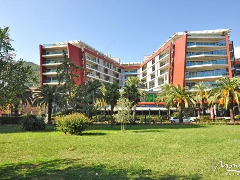 Sale, one bedroom apartment, 87m², Budva, Crna Gora - image 23