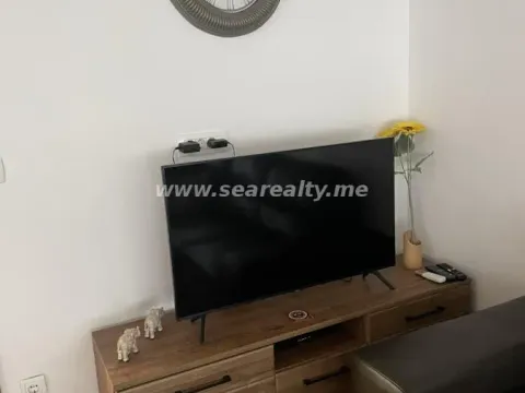 Izdavanje, jednosoban stan, 34m², Centar, Tivat - image 6