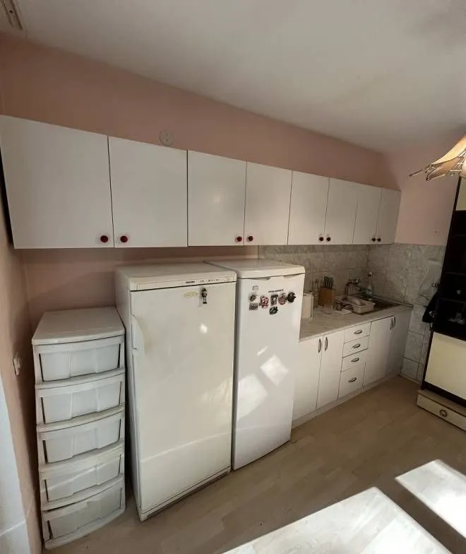 Sale, one bedroom apartment, 33m², Karaburma, Palilula Sve Podlokacije