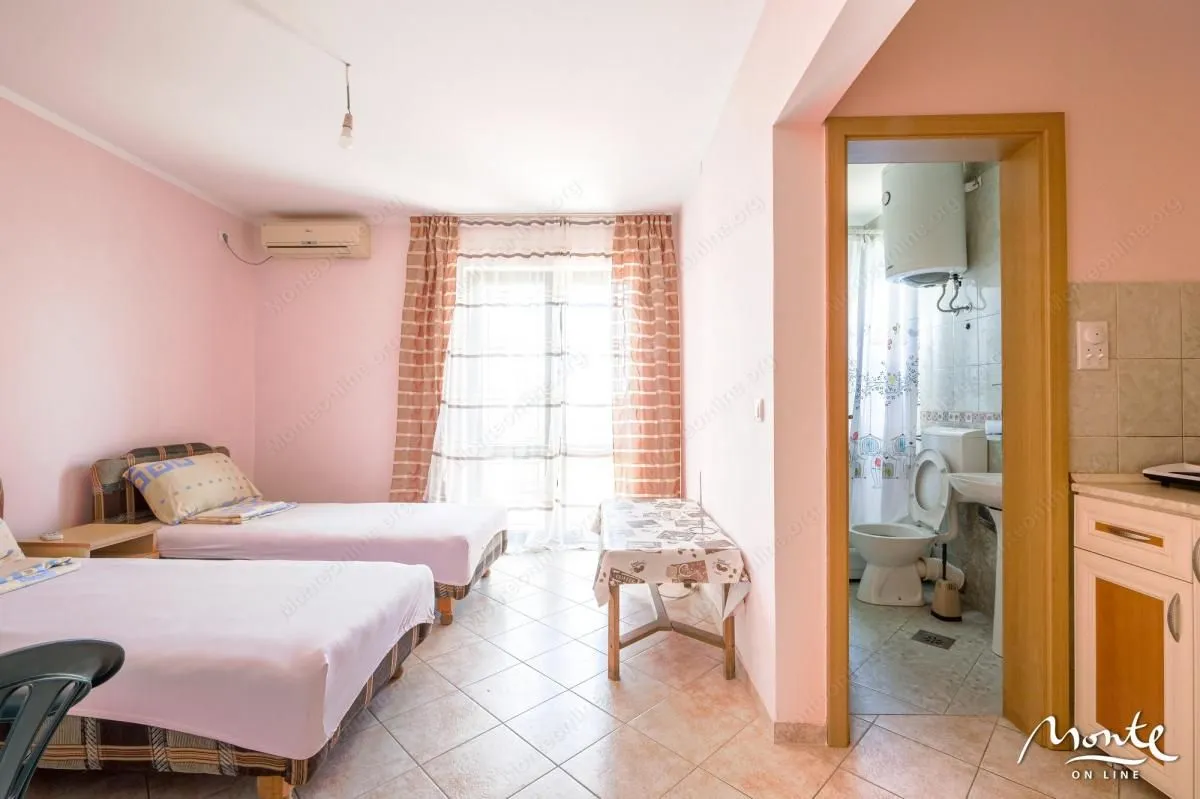 Sale, house, 410m², Sutomore, Bar