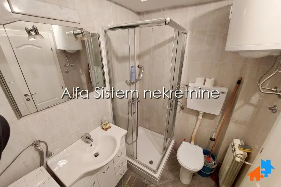 Rent, apartment, 35m², Čubura, Beograd