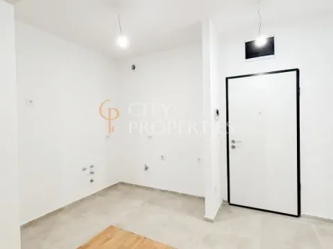 Prodaja, stan, 45m², Stari Aerodrom, Podgorica - image 5