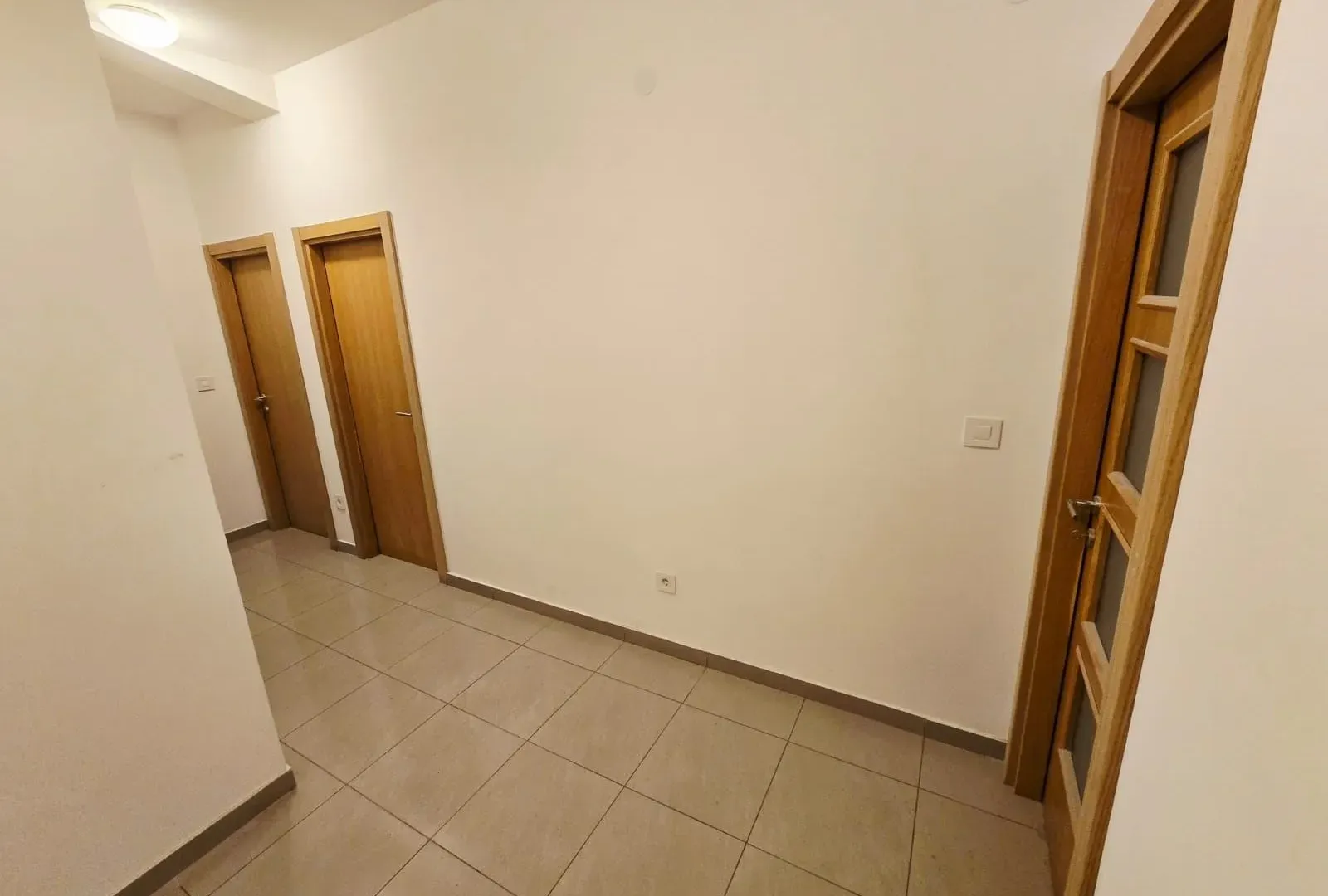 Prodaja, jednosoban stan, 72m², Stari Aerodrom, Podgorica
