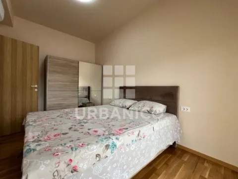 Izdavanje, dvosoban stan, 76m², Dalmatinska ulica, Podgorica - image 6