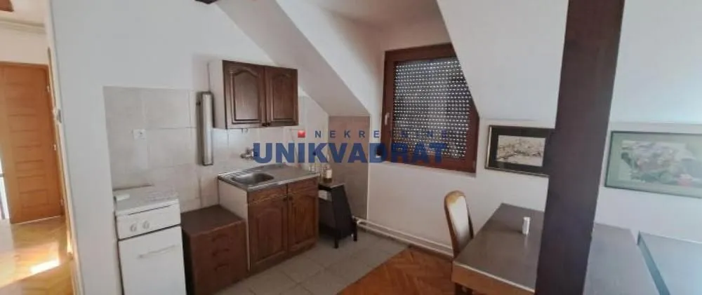 Prodaja, kuća, 300m², Sremski Karlovci, Novi Sad