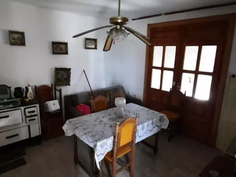 Prodaja, kuća, 294m², Majur, Jagodina - image 9