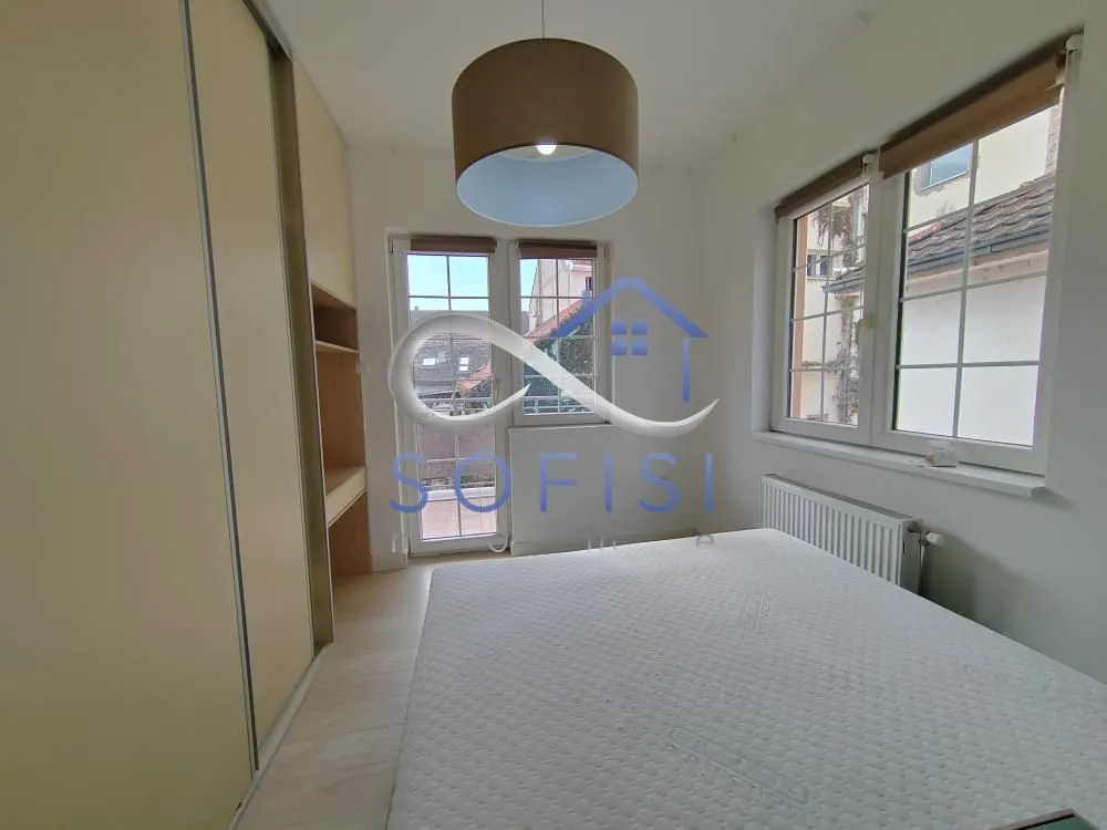 Izdavanje, trosoban stan, 70m², Centar, Novi Sad