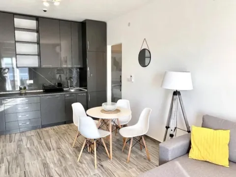 Sale, one bedroom apartment, 38m², Tivat, Crna Gora - image 3