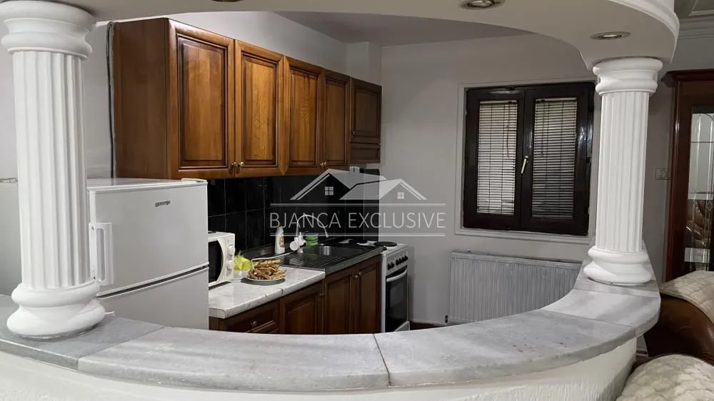 Prodaja, trosoban stan, 83m², Čukarica, Beograd