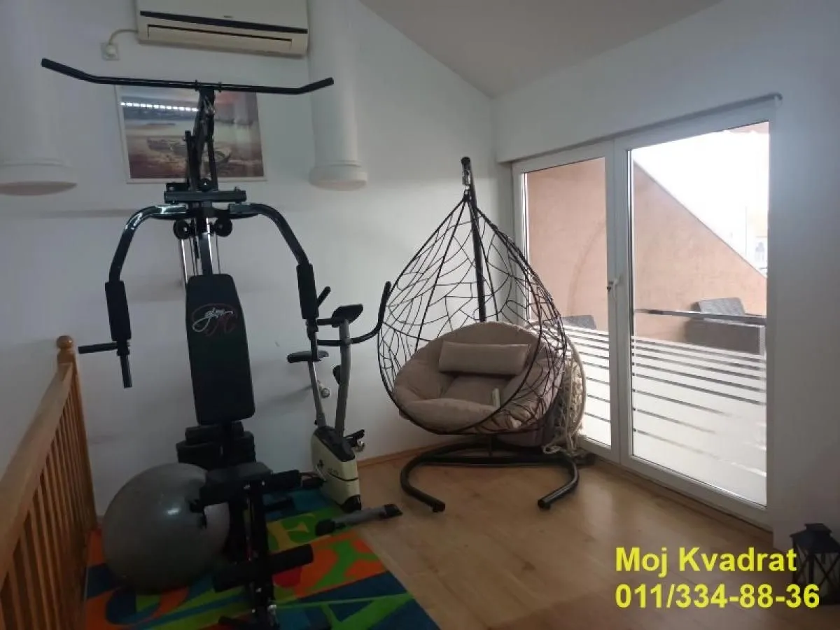 Prodaja, četvorosoban stan, 150m², Misa, Pančevo