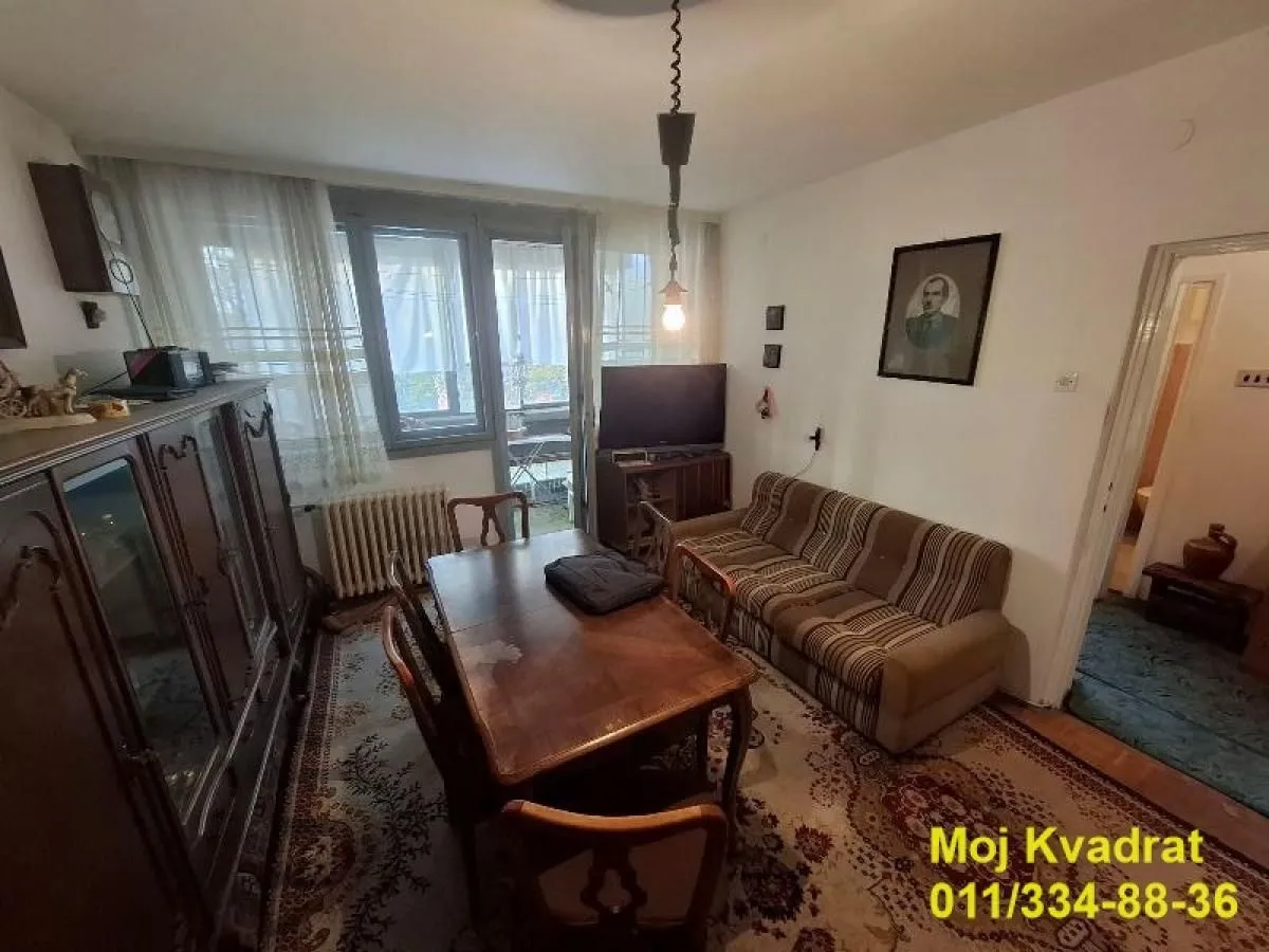 Prodaja, jednosoban stan, 42m², Zemun Sve Podlokacije, Beograd