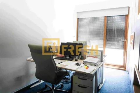 Sale, office space, 156m², Preko Morače, Podgorica - image 10