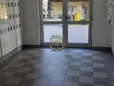 Izdavanje, jednosoban stan, 33m², Pobrežje, Podgorica - image 11