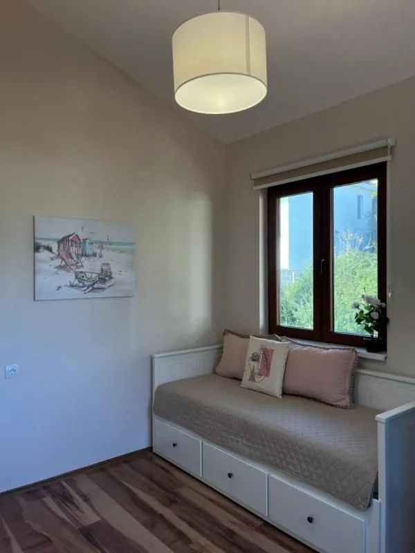 Prodaja, kuća, 200m², Šušanj, Bar