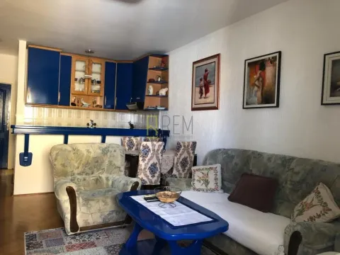 Sale, two bedroom apartment, 50m², Budva, Crna Gora - image 1