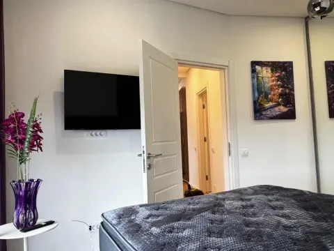 Prodaja, dvosoban stan, 76m², Tivat, Crna Gora - image 8