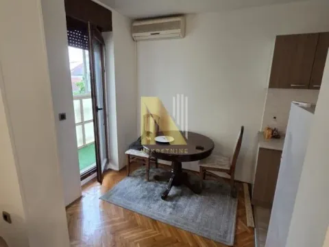 Rent, one bedroom apartment, 44m², Rotkvarija, Novi Sad Sve Podlokacije - image 8