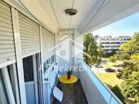 Rent, three bedroom apartment, 70m², Novi Beograd Blok 33, Novi Beograd Sve Podlokacije - image 11