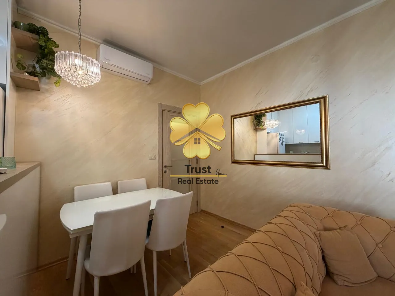 Rent, one bedroom apartment, 44m², Blok 6, Podgorica