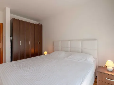 Sale, one bedroom apartment, 47m², Pržno, Budva - image 14
