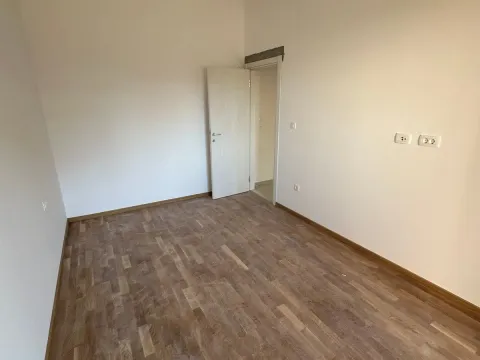 Sale, two bedroom apartment, 72m², Zabjelo, Podgorica - image 8