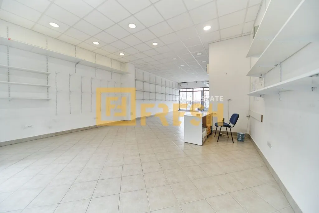 Rent, office space, 120m², Stari Aerodrom, Podgorica