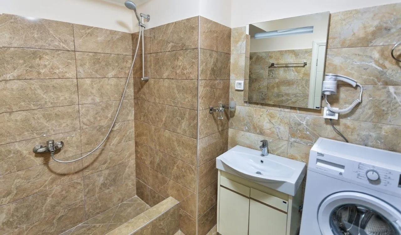 Prodaja, dvosoban stan, 71m², Zavala, Budva