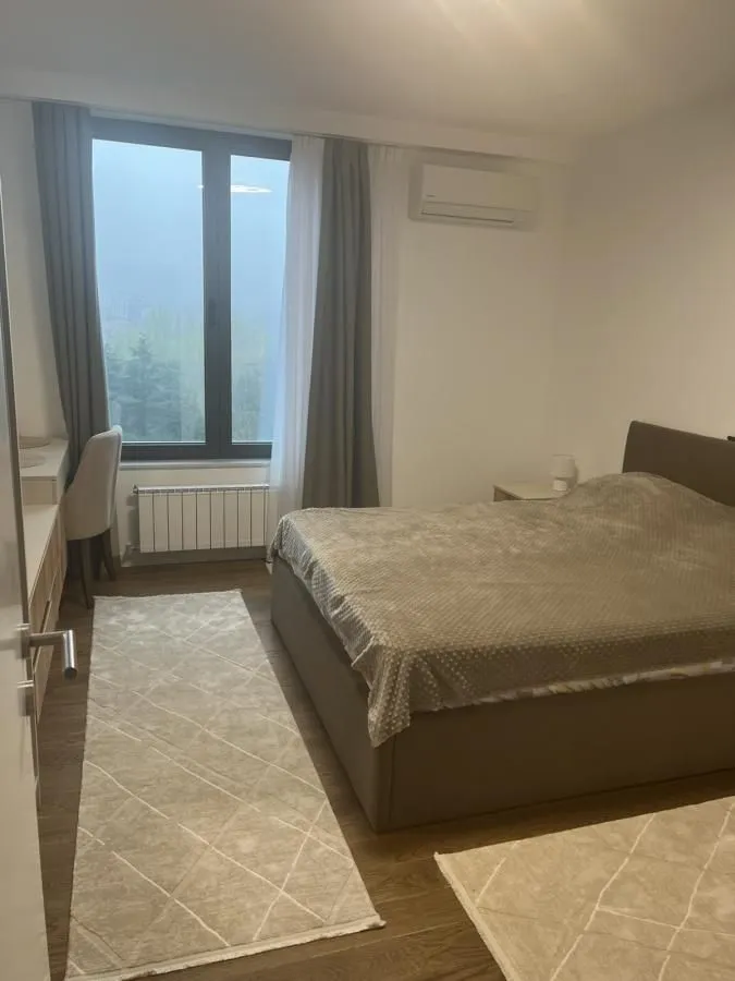 Izdavanje, jednosoban stan, 56m², Niš, Srbija