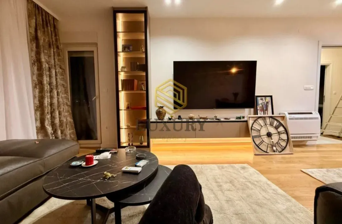 Rent, two bedroom apartment, 74m², Central Point, Podgorica