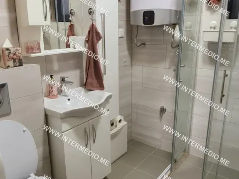 Sale, one bedroom apartment, 34m², Đenovići, Herceg Novi - image 4