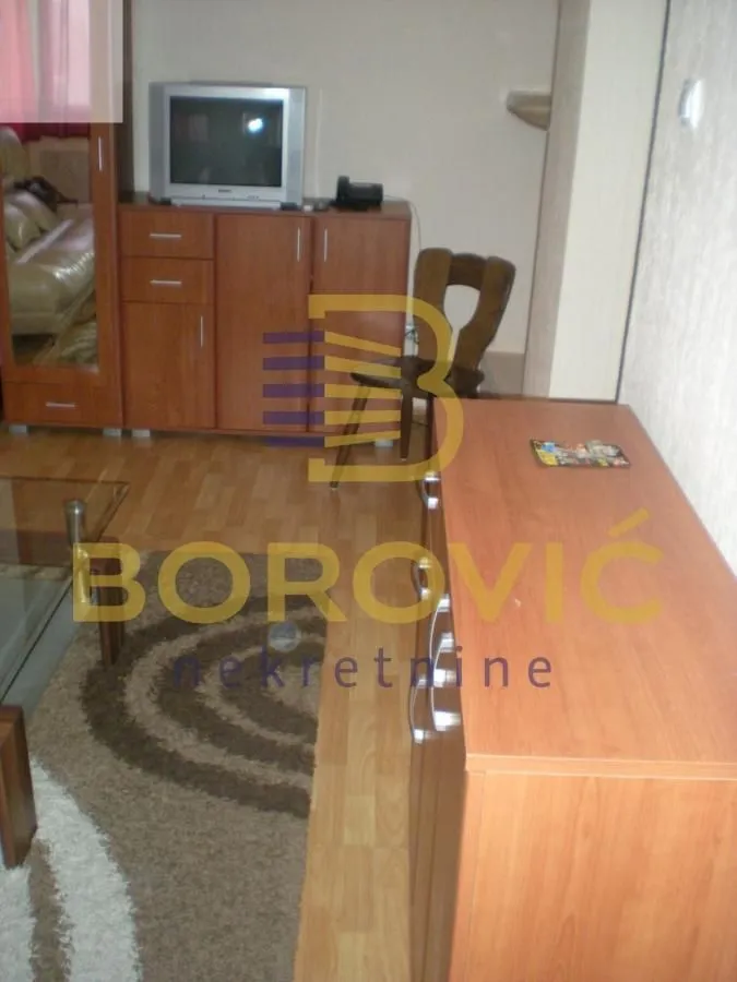 Sale, one bedroom apartment, 40m², Vračar Hram, Vračar Sve Podlokacije