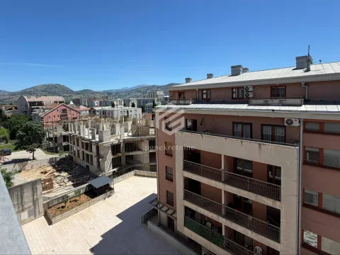 Rent, one bedroom apartment, 58m², Momišići, Podgorica - image 19
