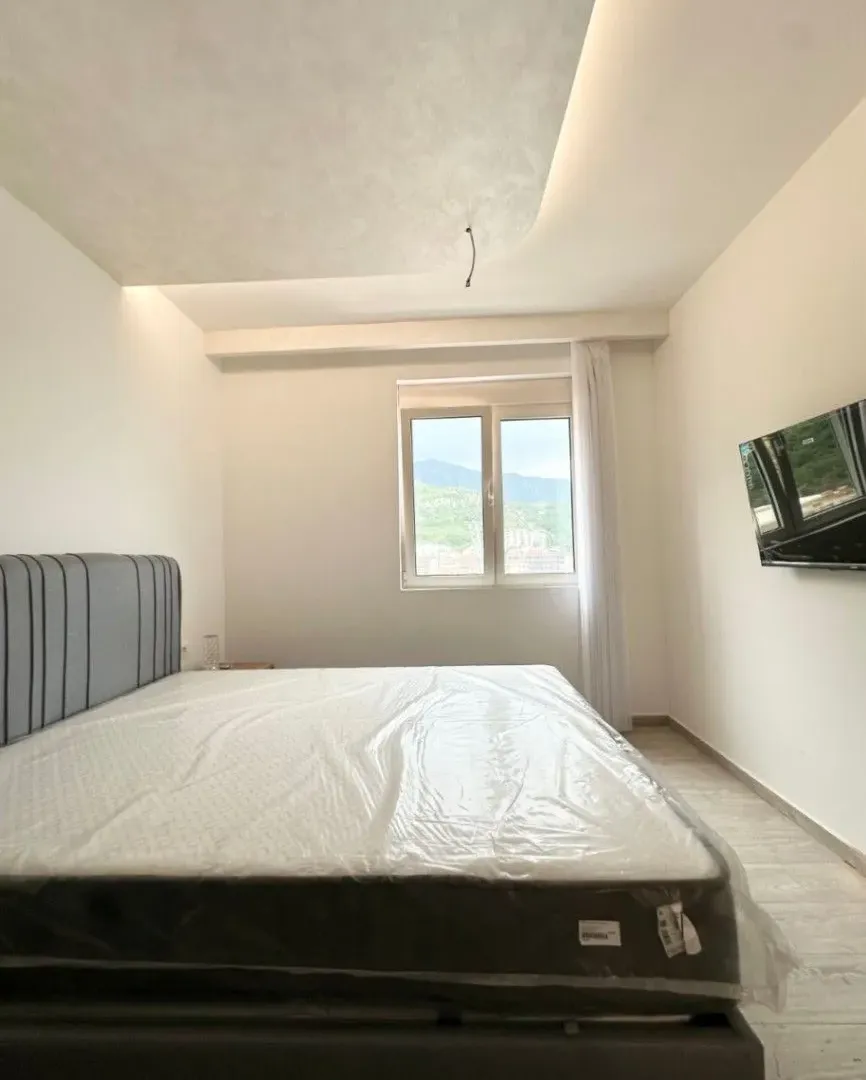 Prodaja, dvosoban stan, 74m², Bečići, Budva