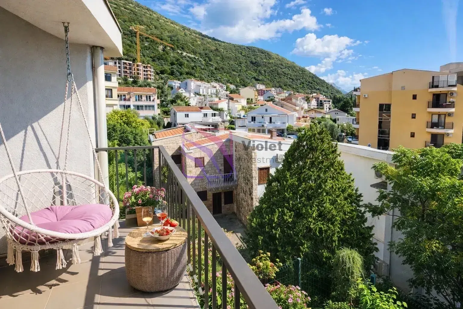 Sale, three bedroom apartment, 150m², Petrovac, Budva