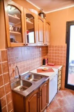Prodaja, dvosoban stan, 73m², Ulcinj, Crna Gora - image 4