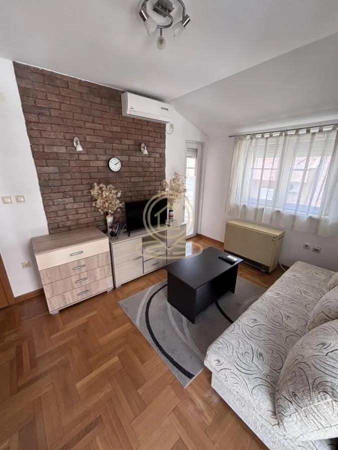Prodaja, dvosoban stan, 41m², Centar, Vrnjačka Banja