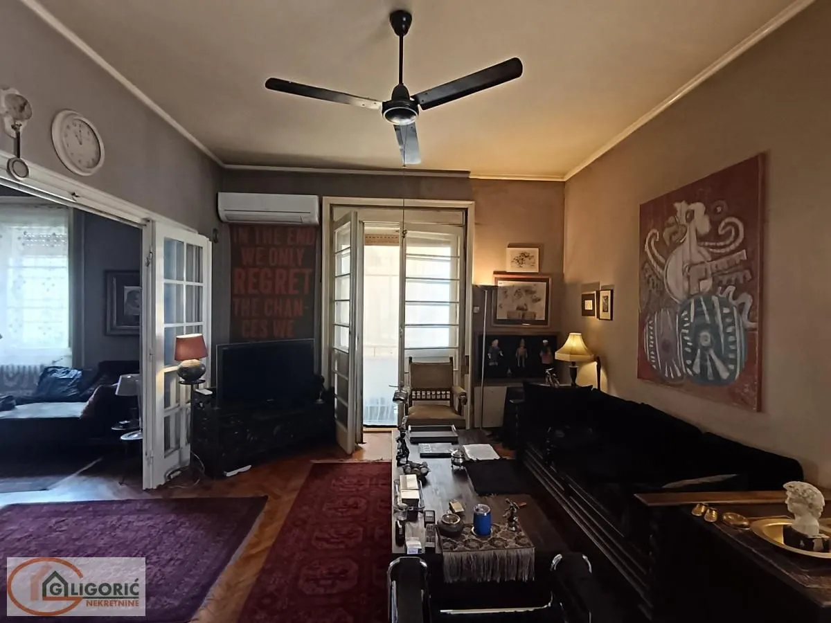 Prodaja, trosoban stan, 90m², Stari Grad, Beograd