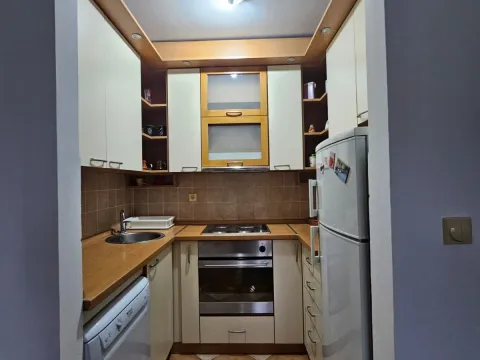 Prodaja, jednosoban stan, 42m², Zagorič, Podgorica - image 8