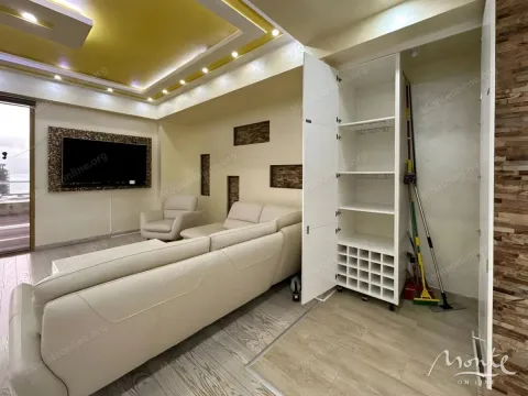 Sale, two bedroom apartment, 158m², Budva, Crna Gora - image 4
