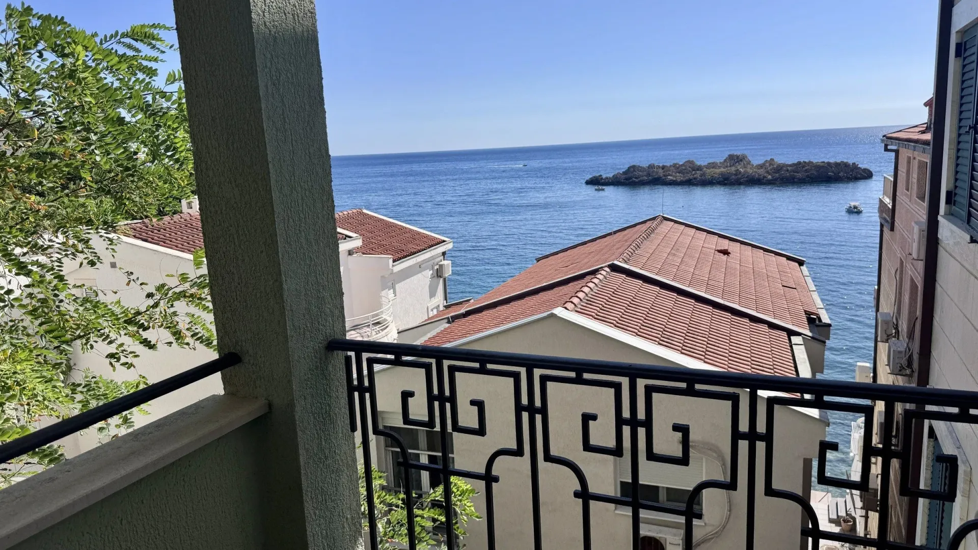 Sale, apartment, 89m², Sveti Stefan, Budva