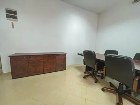 Rent, office space, 50m², Blok 6, Podgorica - image 2
