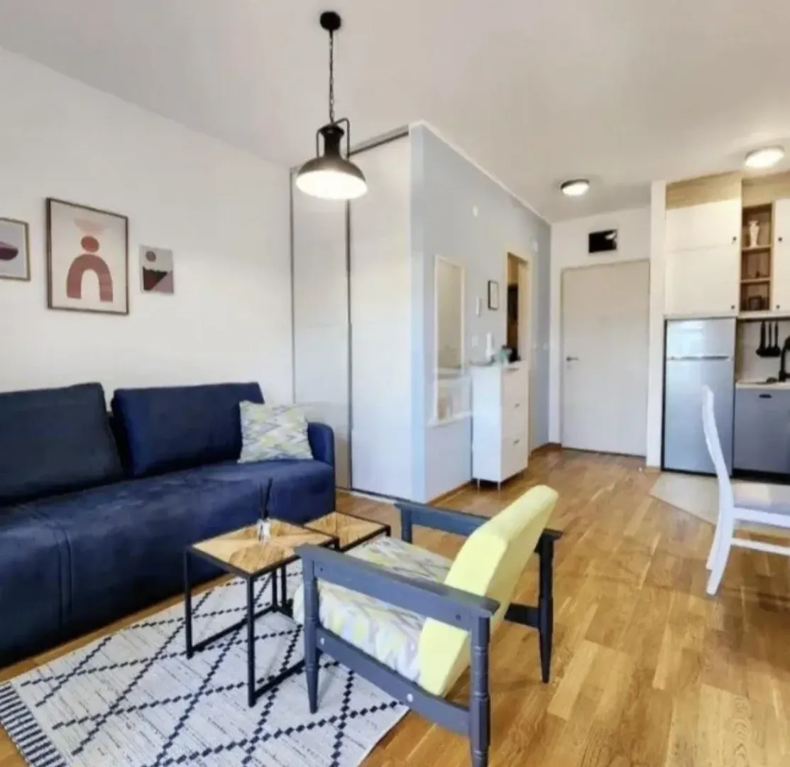 Izdavanje, garsonjera, 34m², City Kvart, Podgorica