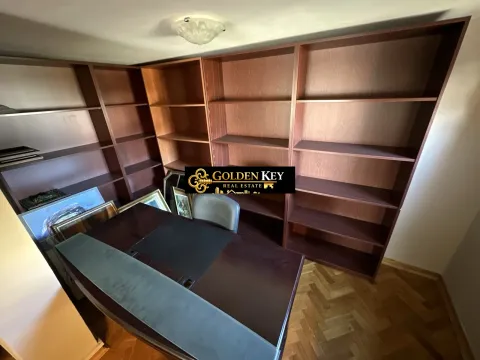 Rent, house, 380m², Gorica C, Podgorica - image 10